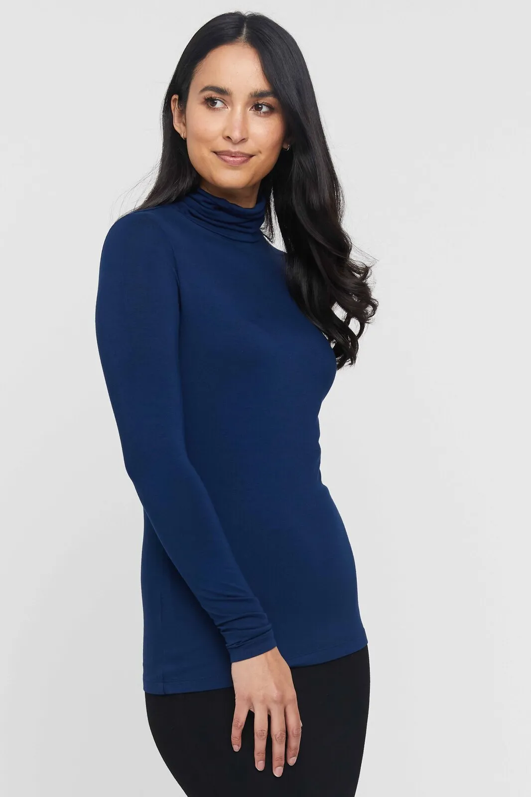 Bamboo Turtle Neck - Navy