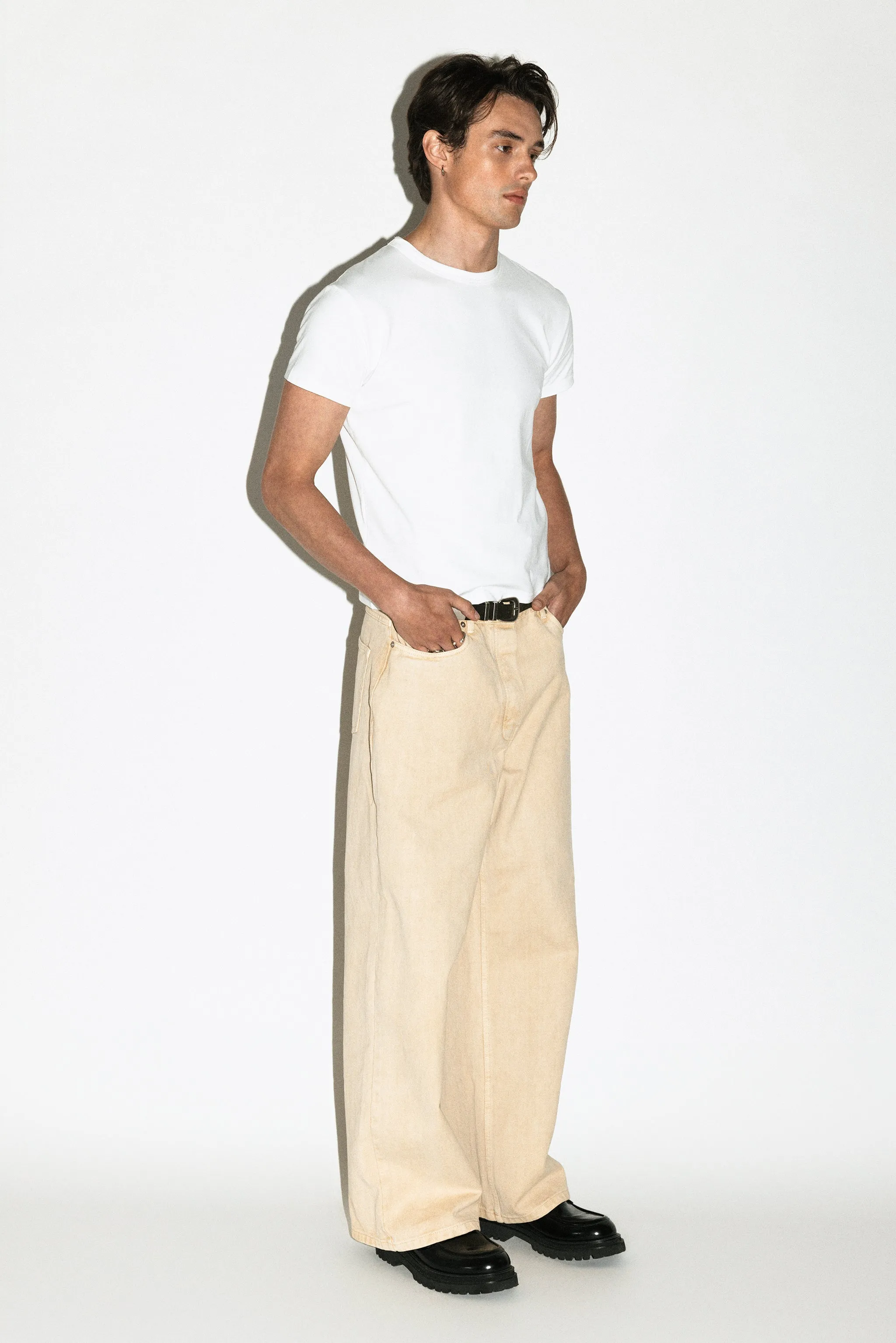 Canon Relaxed Straight-Leg Jeans  |  Beige Rinse