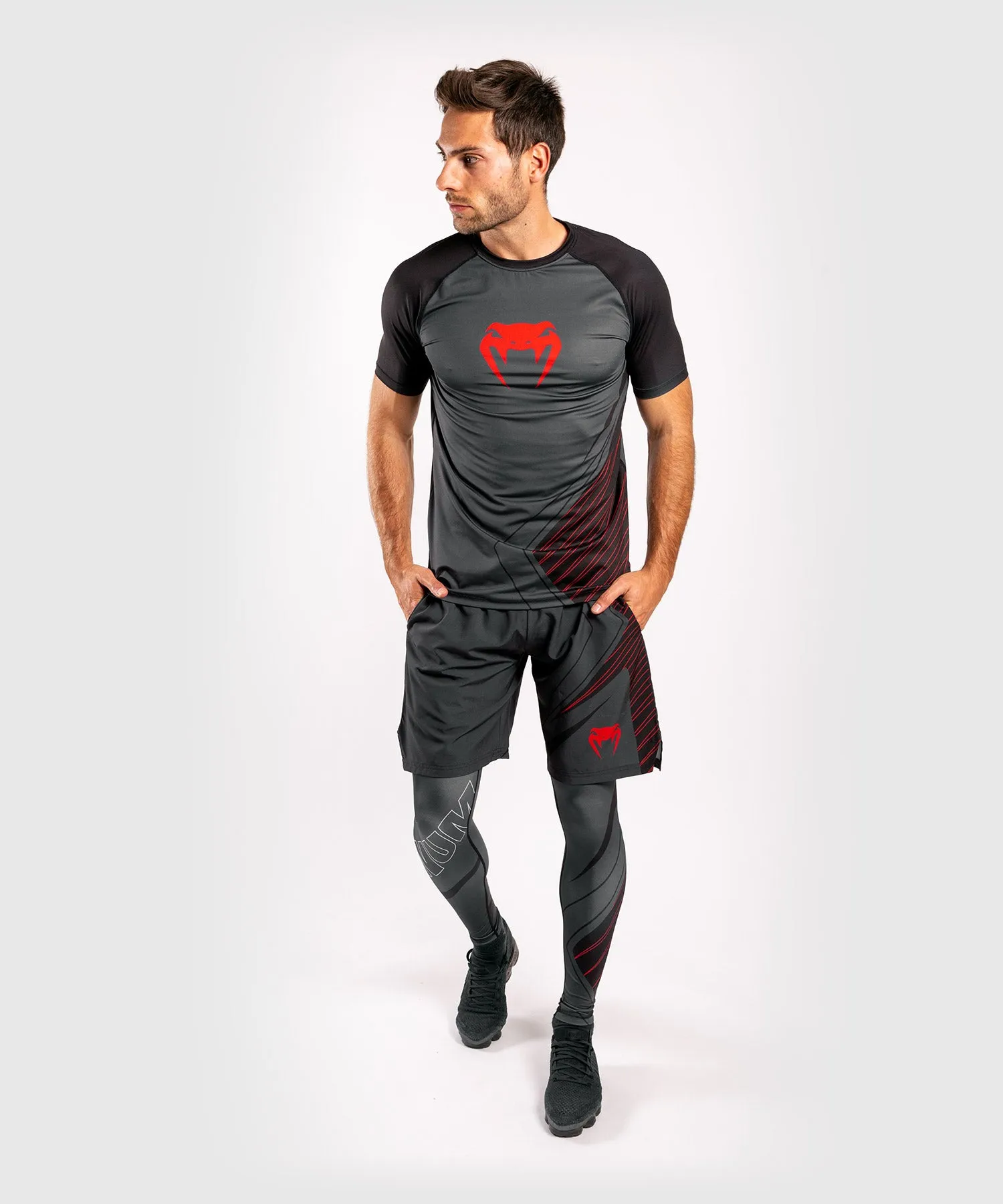 Venum Contender 5.0 Dry-Tech T-shirt - Black/Red