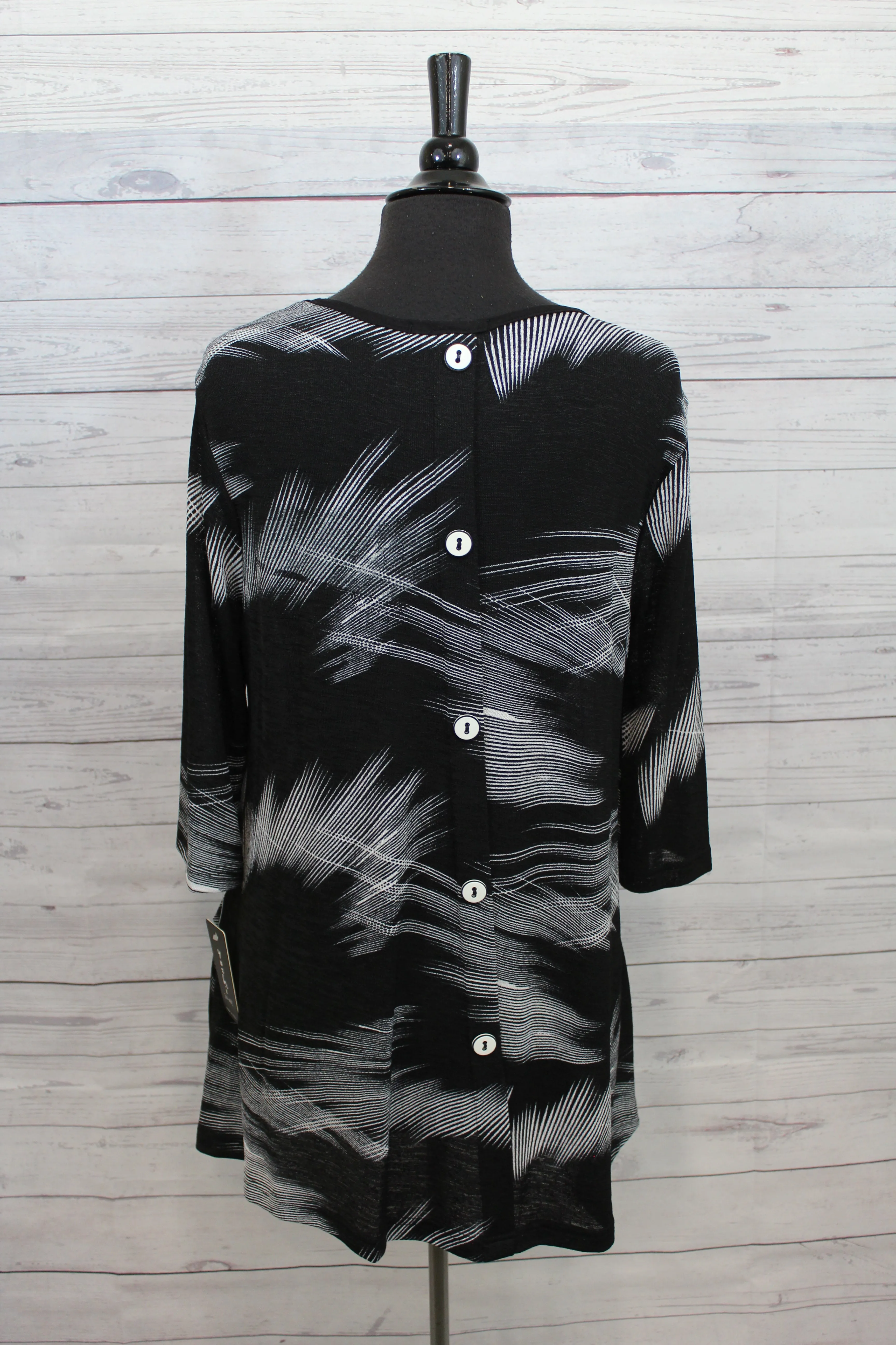 Yushi Clothing - Button Back Tunic FINAL SALE ITEM